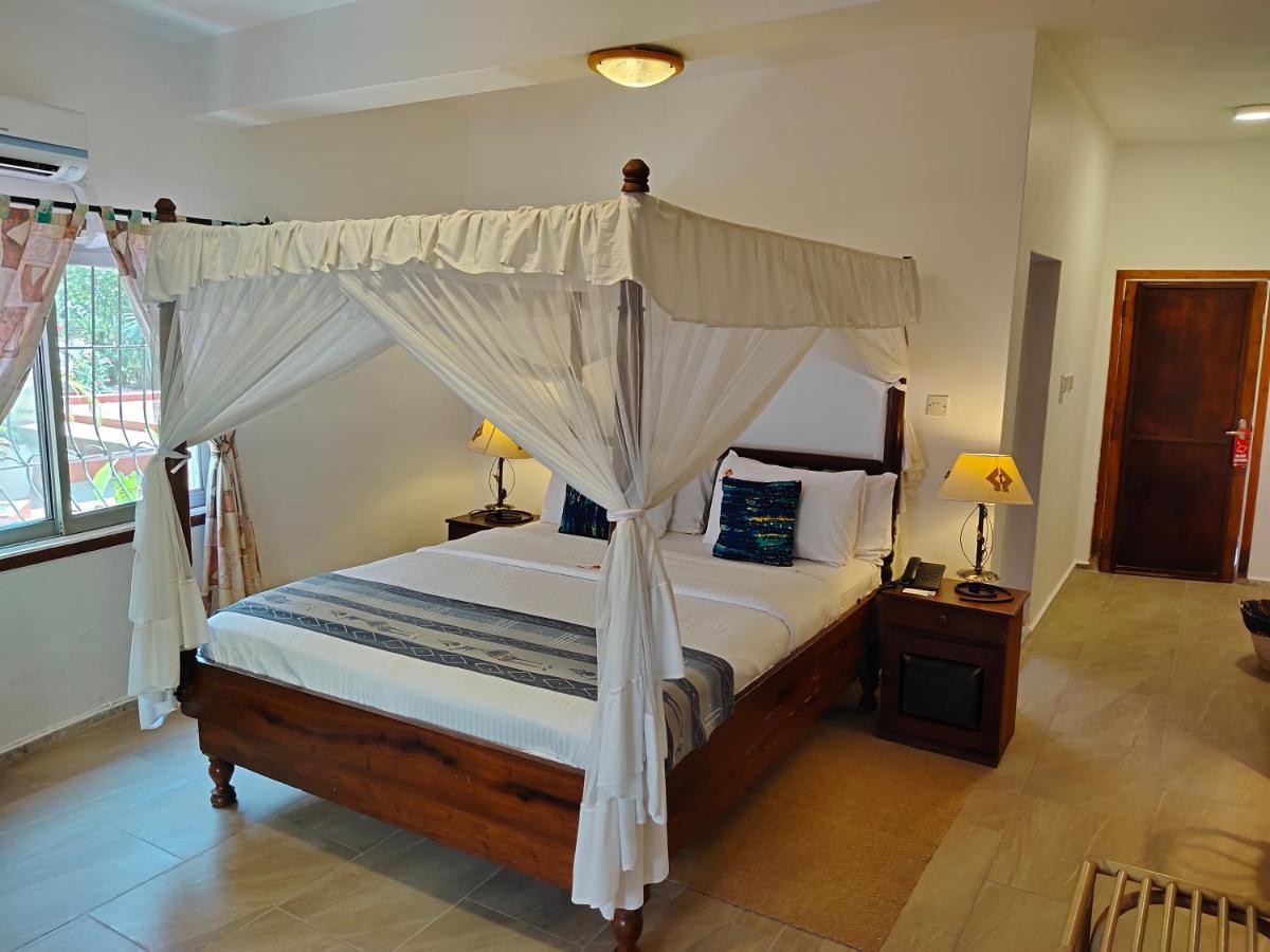 Hotel Tilapia Mwanza Exterior photo